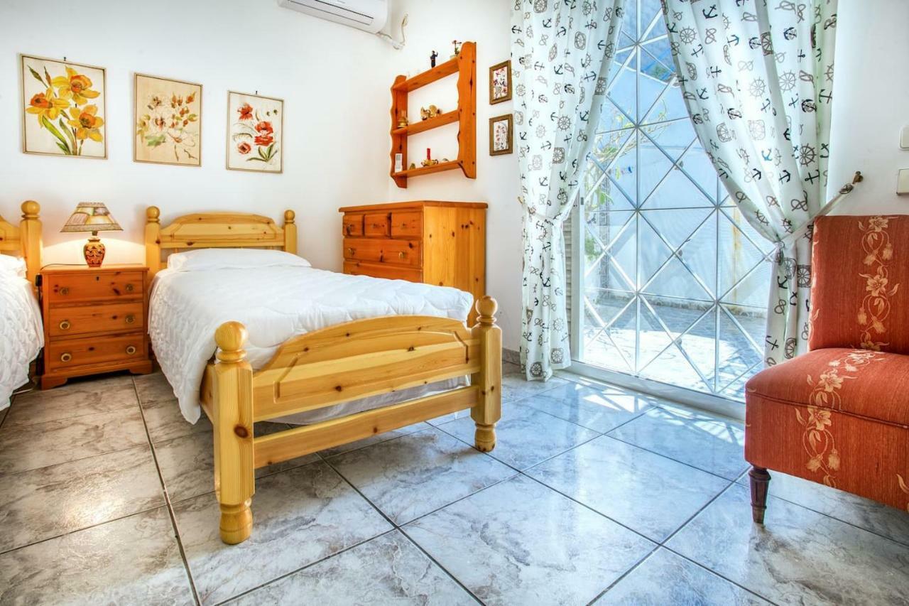 A Gem Next To The Sea And Close To The Airport Dhaskalion Exterior foto