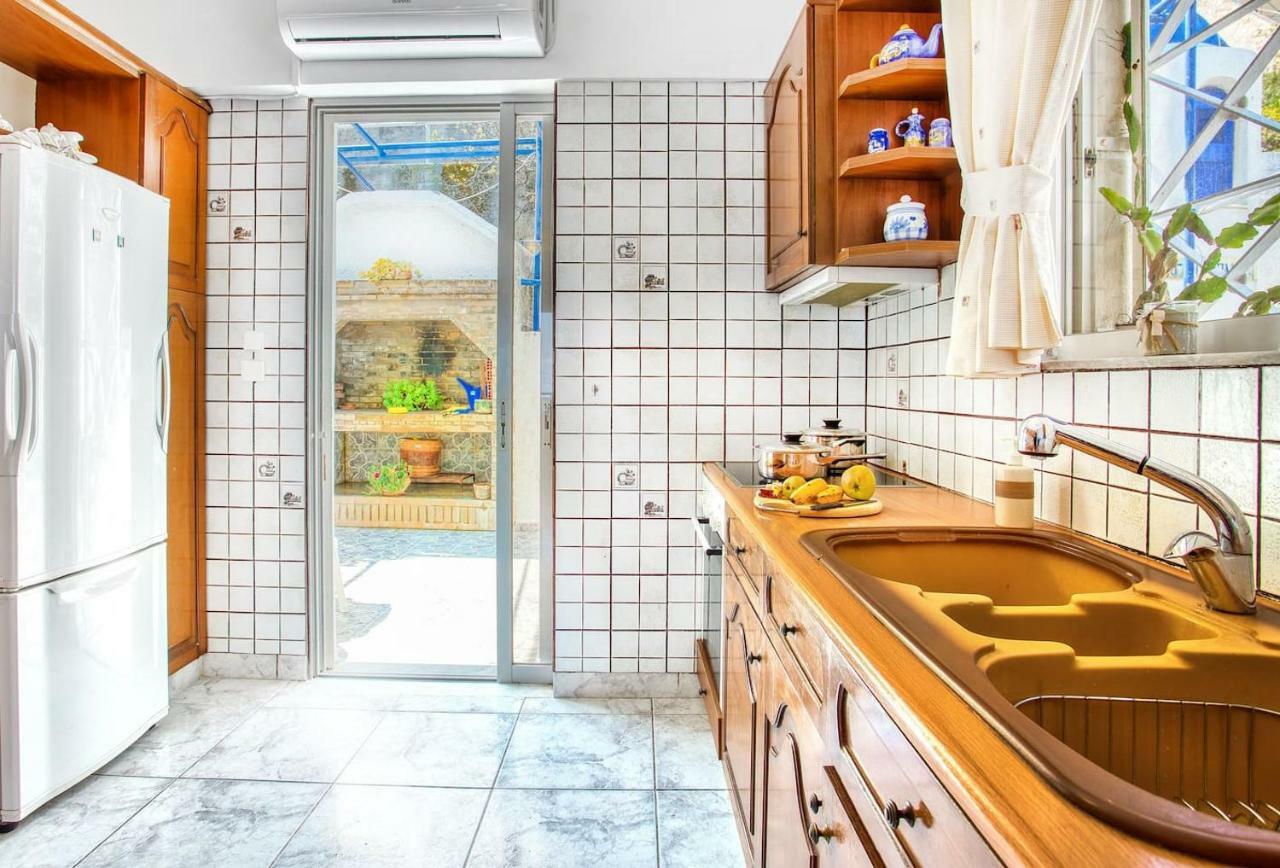 A Gem Next To The Sea And Close To The Airport Dhaskalion Exterior foto